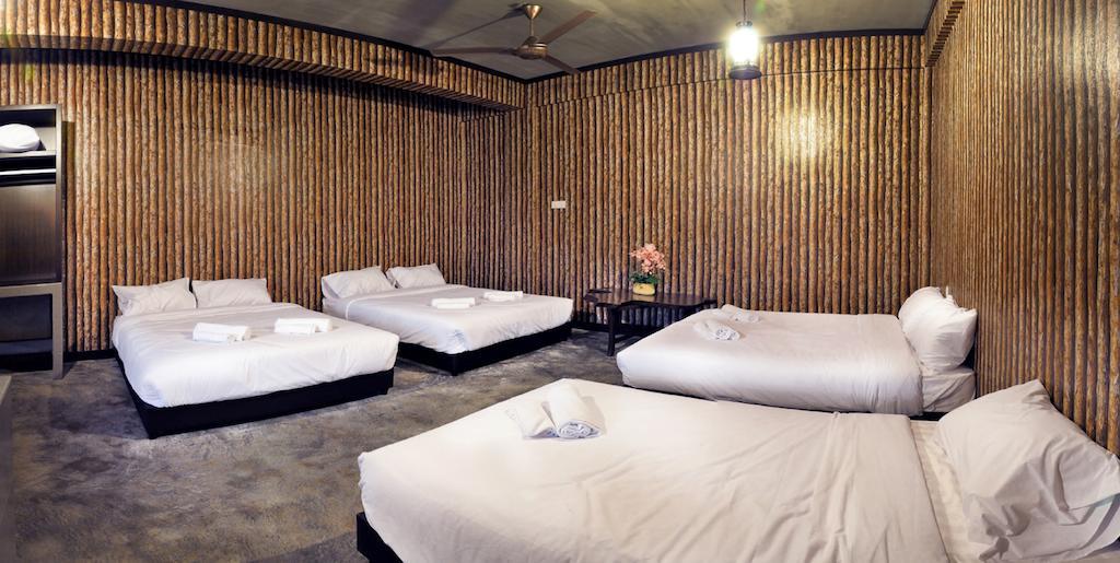 Hs Farm Waterpark Hotel Muar Værelse billede
