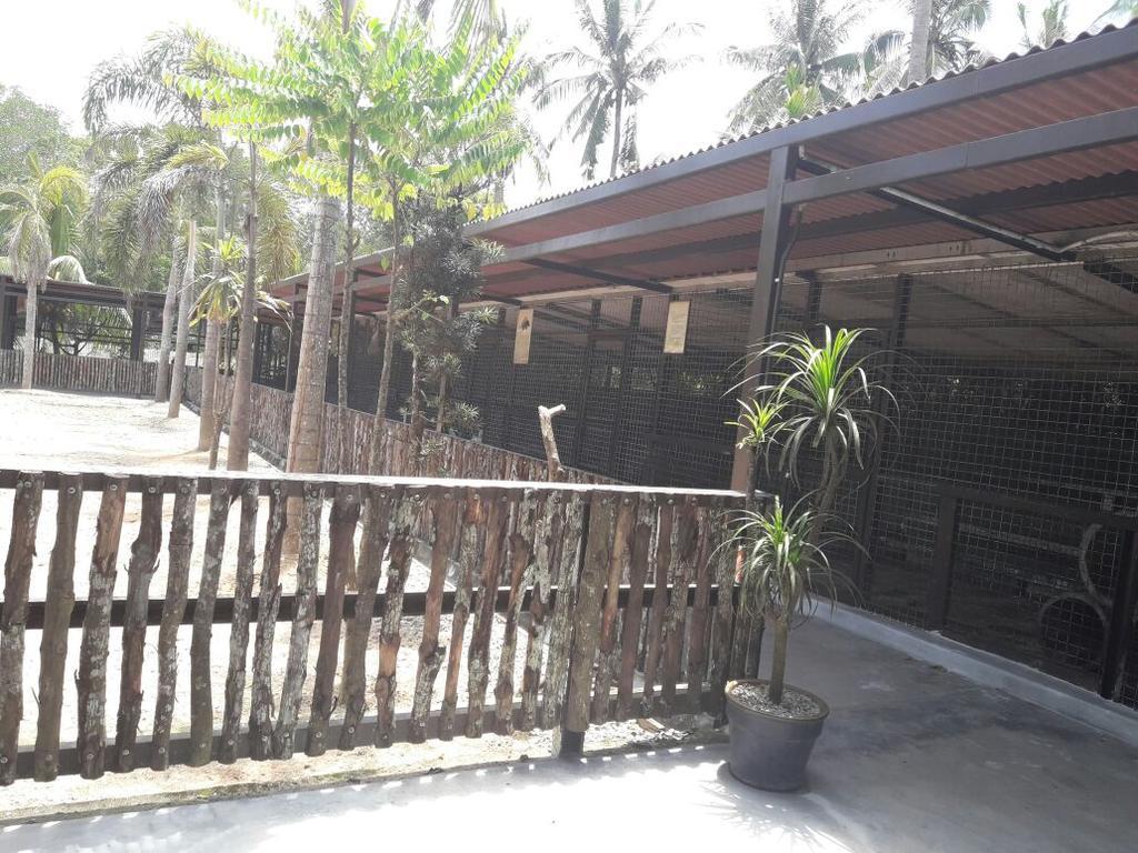 Hs Farm Waterpark Hotel Muar Eksteriør billede